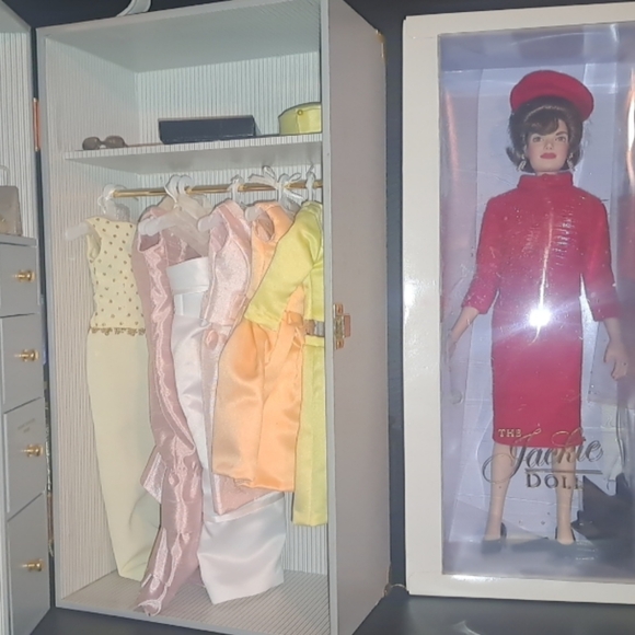 Jackie doll and wardrobe closet full of new outfits and more - Picture 1 of 16